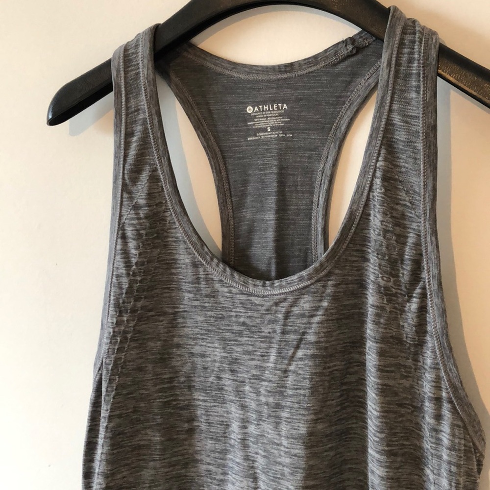 Like new Athleta gray speedlight tank size small